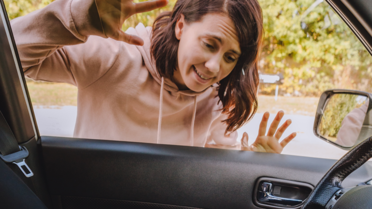 vehicle entry help locked out of car / home in wynnewood, pa.